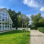 Villa Grosszuegiges Mit Pool & Kamin - Ideal Zwischen Leipzig Und Dresden - Spacious With Pool Near Leipzig & Dresden Frohburg
