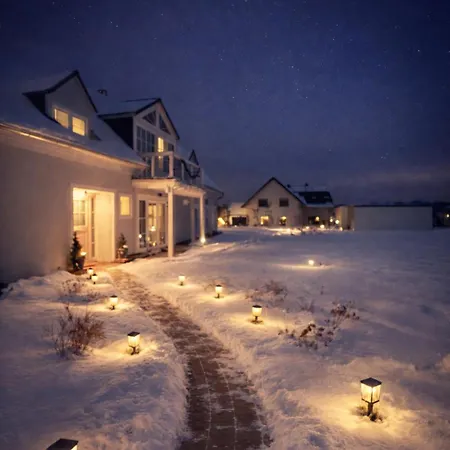 Villa Grosszuegiges Mit Pool & Kamin - Ideal Zwischen Leipzig Und Dresden - Spacious With Pool Near Leipzig & Dresden *