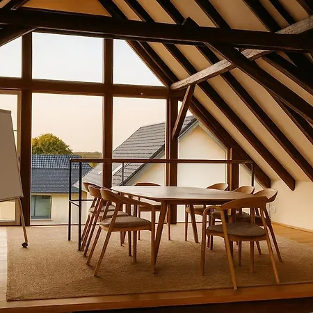 Grosszuegiges Mit Pool & Kamin - Ideal Zwischen Leipzig Und Dresden - Spacious With Pool Near Leipzig & Dresden Frohburg