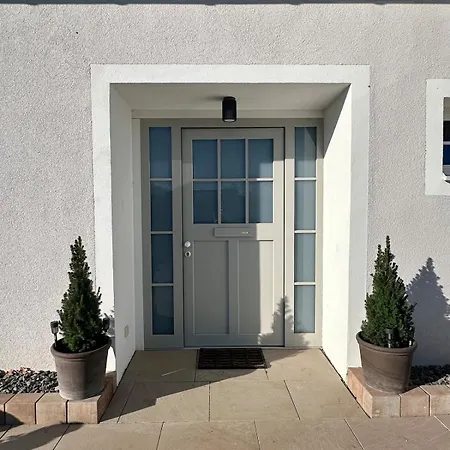 Grosszuegiges Mit Pool & Kamin - Ideal Zwischen Leipzig Und Dresden - Spacious With Pool Near Leipzig & Dresden * Frohburg