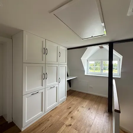 Villa Grosszuegiges Mit Pool & Kamin - Ideal Zwischen Leipzig Und Dresden - Spacious With Pool Near Leipzig & Dresden *