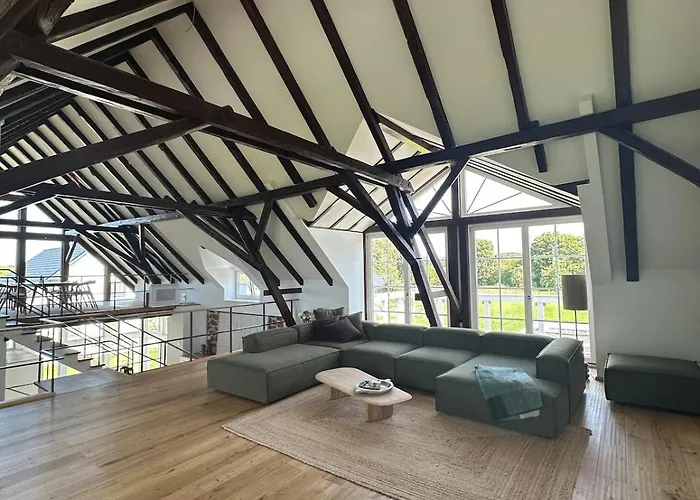 Grosszuegiges Mit Pool & Kamin - Ideal Zwischen Leipzig Und Dresden - Spacious With Pool Near Leipzig & Dresden Frohburg