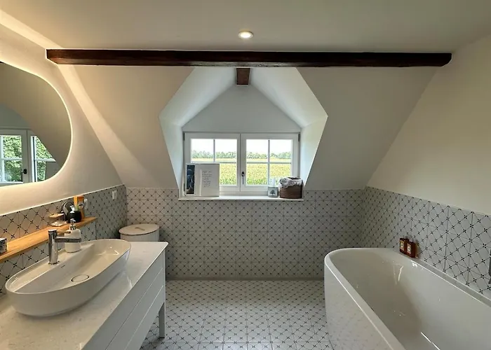 Grosszuegiges Mit Pool & Kamin - Ideal Zwischen Leipzig Und Dresden - Spacious With Pool Near Leipzig & Dresden Villa