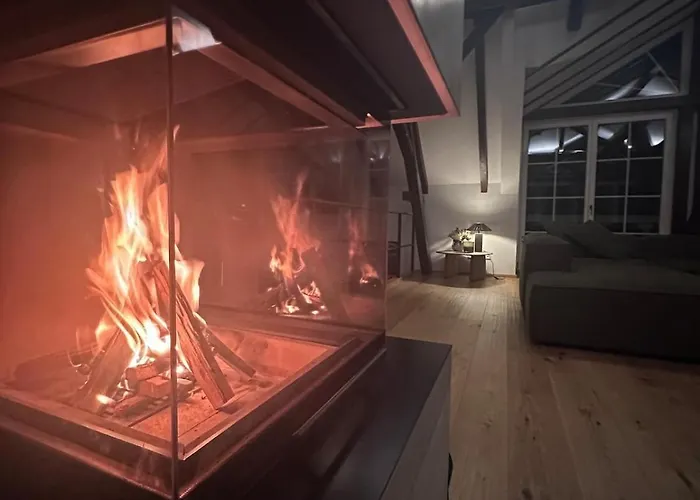 Grosszuegiges Mit Pool & Kamin - Ideal Zwischen Leipzig Und Dresden - Spacious With Pool Near Leipzig & Dresden Villa Frohburg