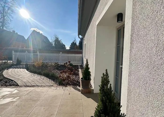 Grosszuegiges Mit Pool & Kamin - Ideal Zwischen Leipzig Und Dresden - Spacious With Pool Near Leipzig & Dresden *