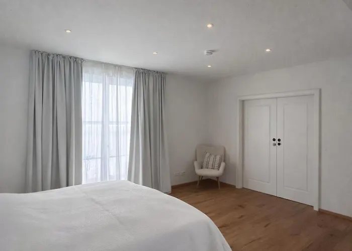 Grosszuegiges Mit Pool & Kamin - Ideal Zwischen Leipzig Und Dresden - Spacious With Pool Near Leipzig & Dresden * Frohburg