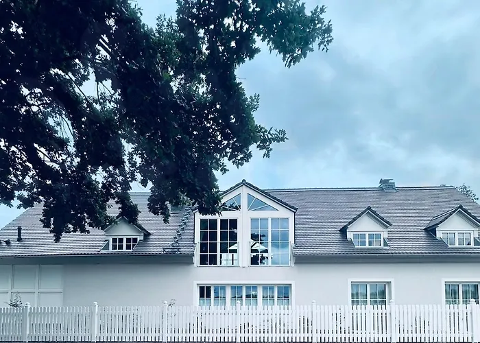 Grosszuegiges Mit Pool & Kamin - Ideal Zwischen Leipzig Und Dresden - Spacious With Pool Near Leipzig & Dresden Villa *