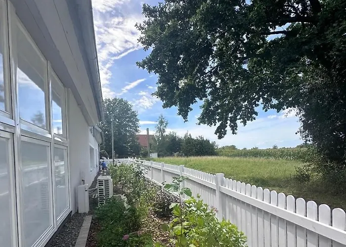 Grosszuegiges Mit Pool & Kamin - Ideal Zwischen Leipzig Und Dresden - Spacious With Pool Near Leipzig & Dresden ヴィラ Frohburg