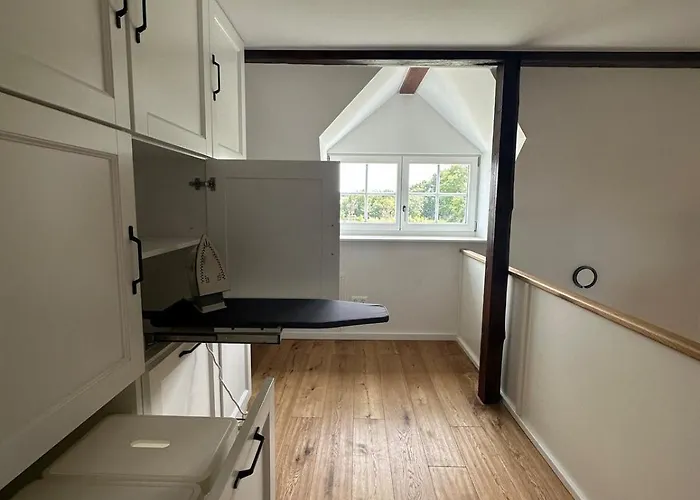 Grosszuegiges Mit Pool & Kamin - Ideal Zwischen Leipzig Und Dresden - Spacious With Pool Near Leipzig & Dresden *